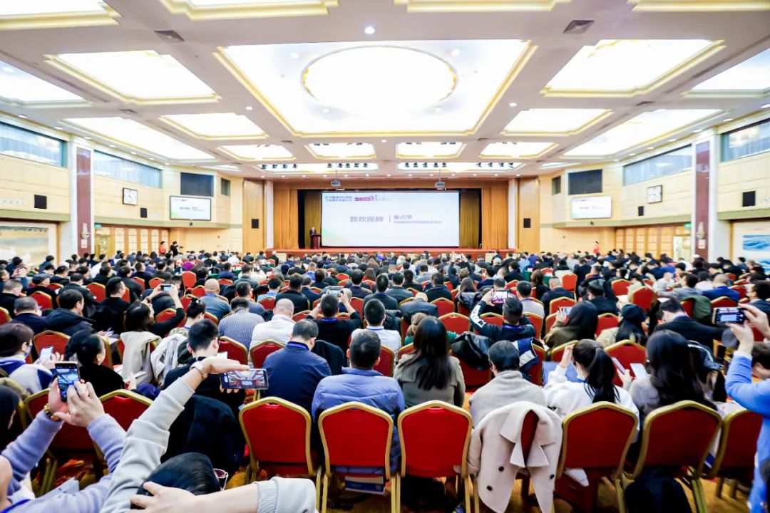 創新引領，榮譽加冕 | 綠蘋果瓷磚榮獲2023年度中國建筑材料流通協會“科學技術獎”